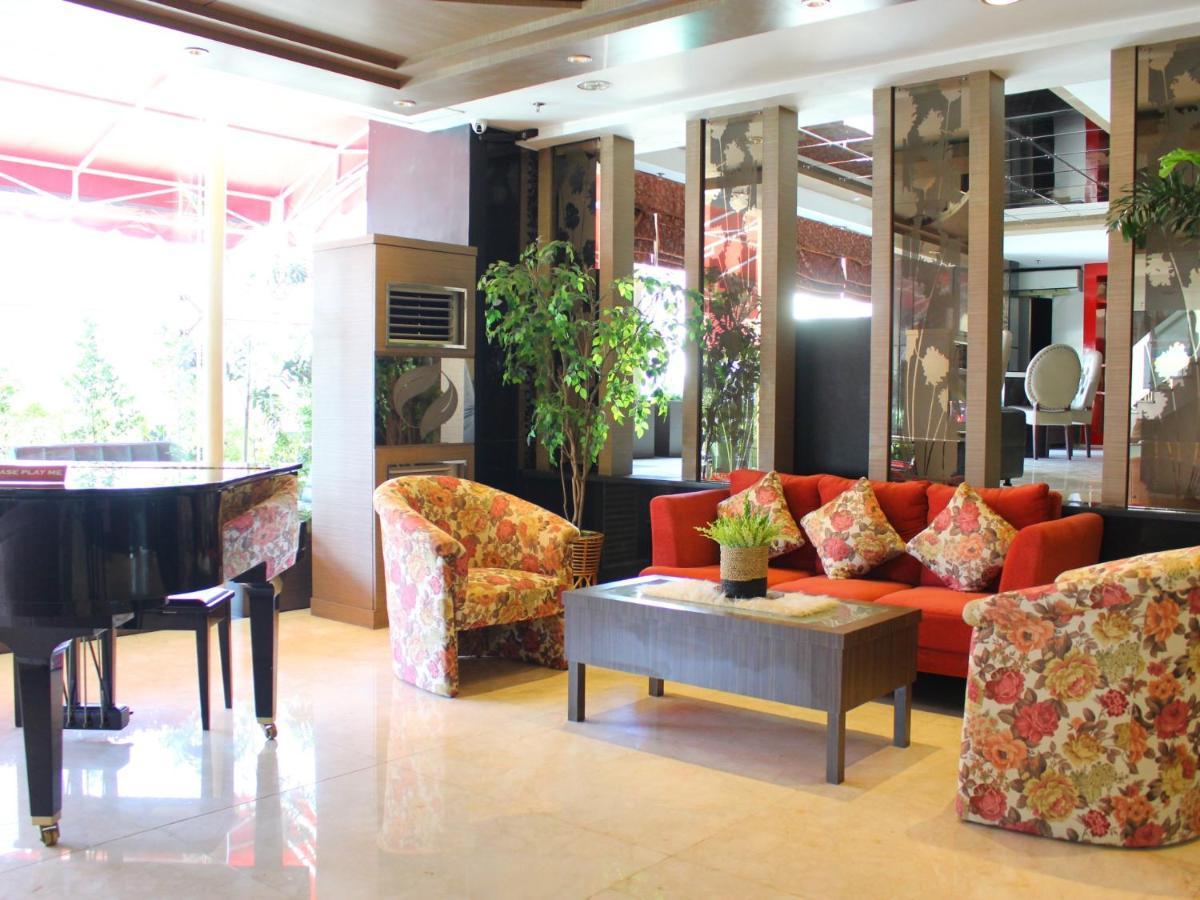 Hermes Palace Hotel Medan Eksteriør bilde