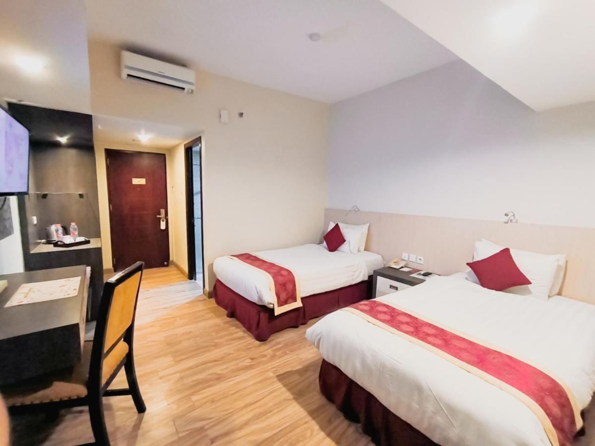 Hermes Palace Hotel Medan Eksteriør bilde