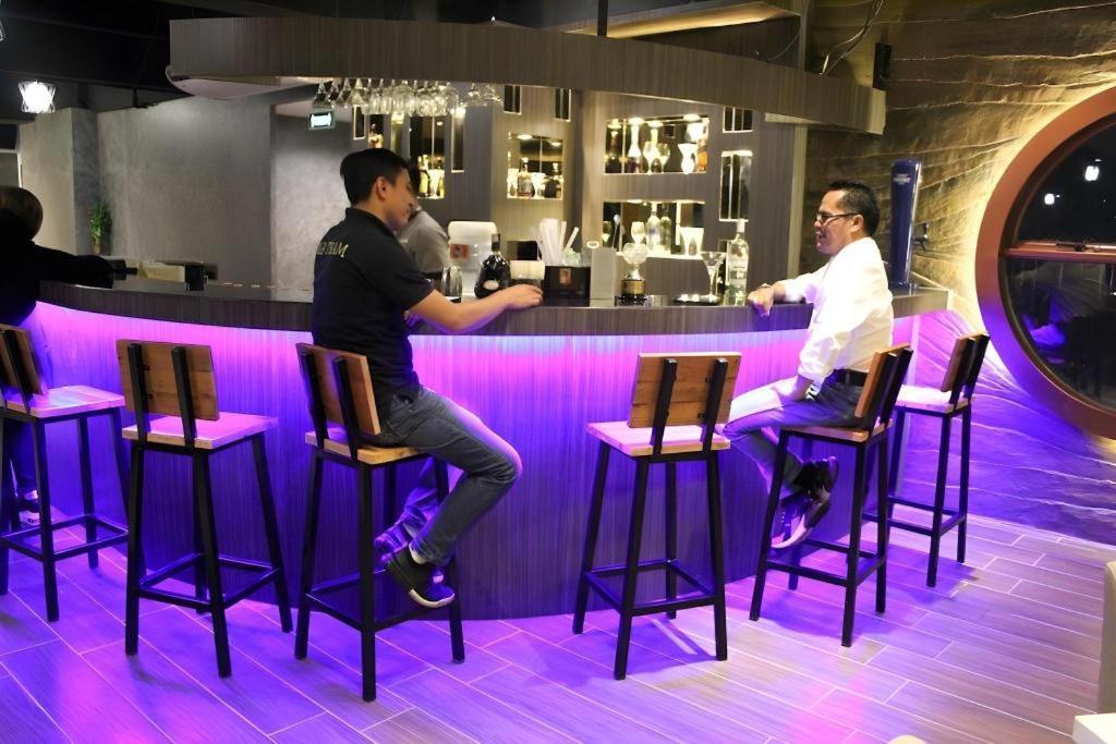 Hermes Palace Hotel Medan Eksteriør bilde