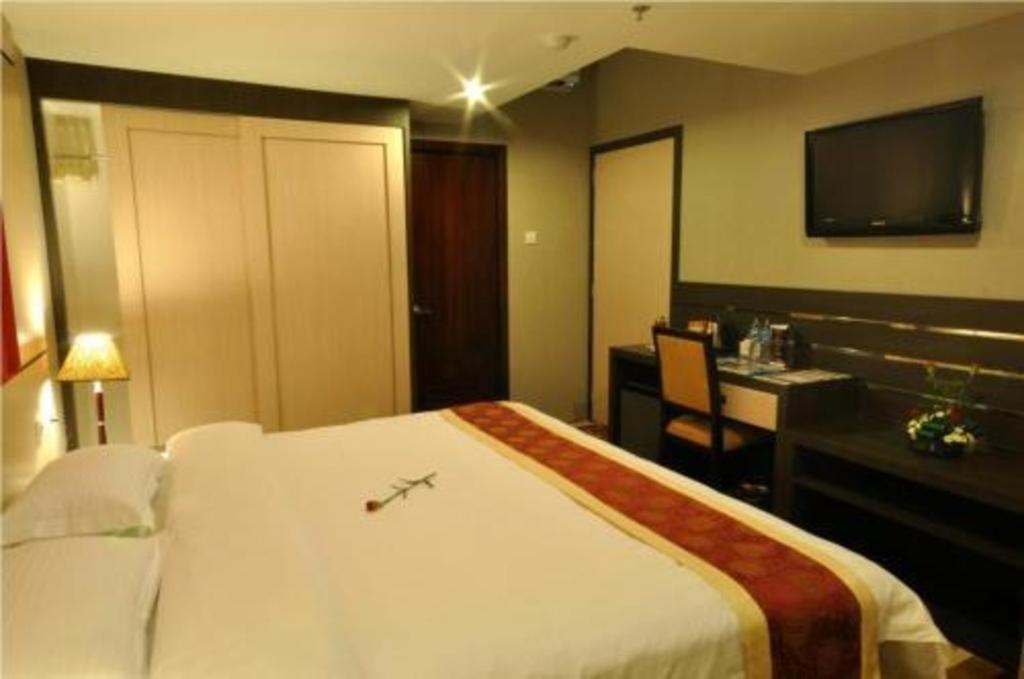 Hermes Palace Hotel Medan Eksteriør bilde