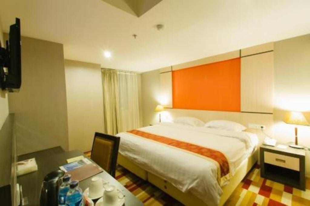 Hermes Palace Hotel Medan Eksteriør bilde
